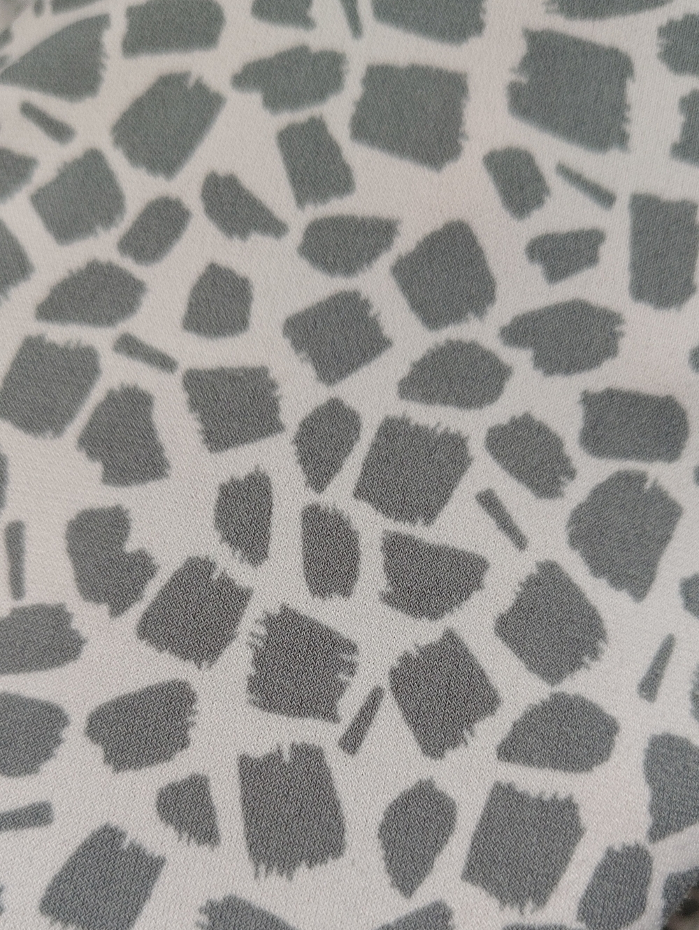 Susan Graver Animal Print Liquid Knit 3/4 Sleeves Button Relaxed Blouse Size XL - Picture 14 of 14